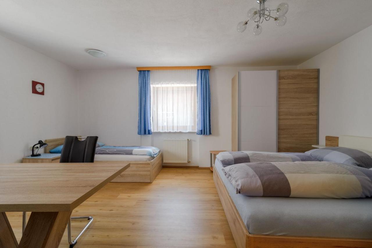 דירות פלירש Haus Schimpfoessl מראה חיצוני תמונה